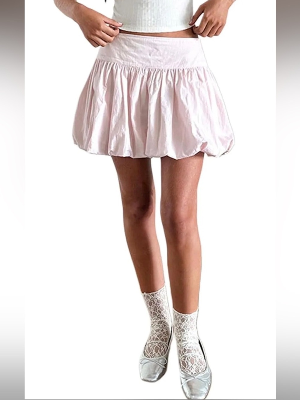 #233- American Eagle Outfitters Light Pink Bubble‎ Hem Mini Skirt